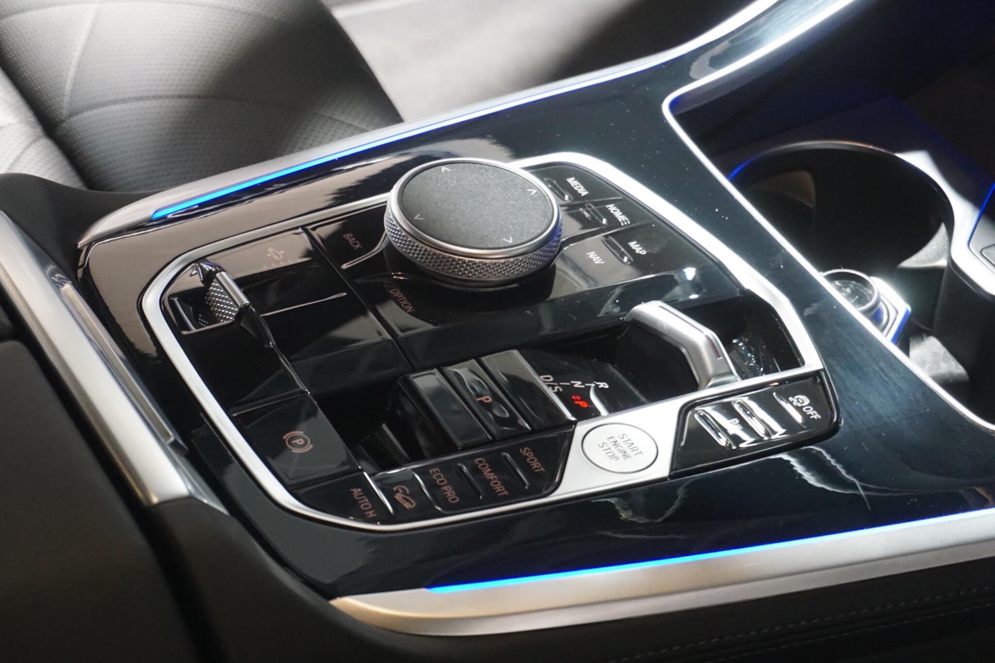 BMW X7 3.0 40d MHT M Sport SUV 5dr Diesel Hybrid Auto xDrive Euro 6 (s/s) (352 ps)